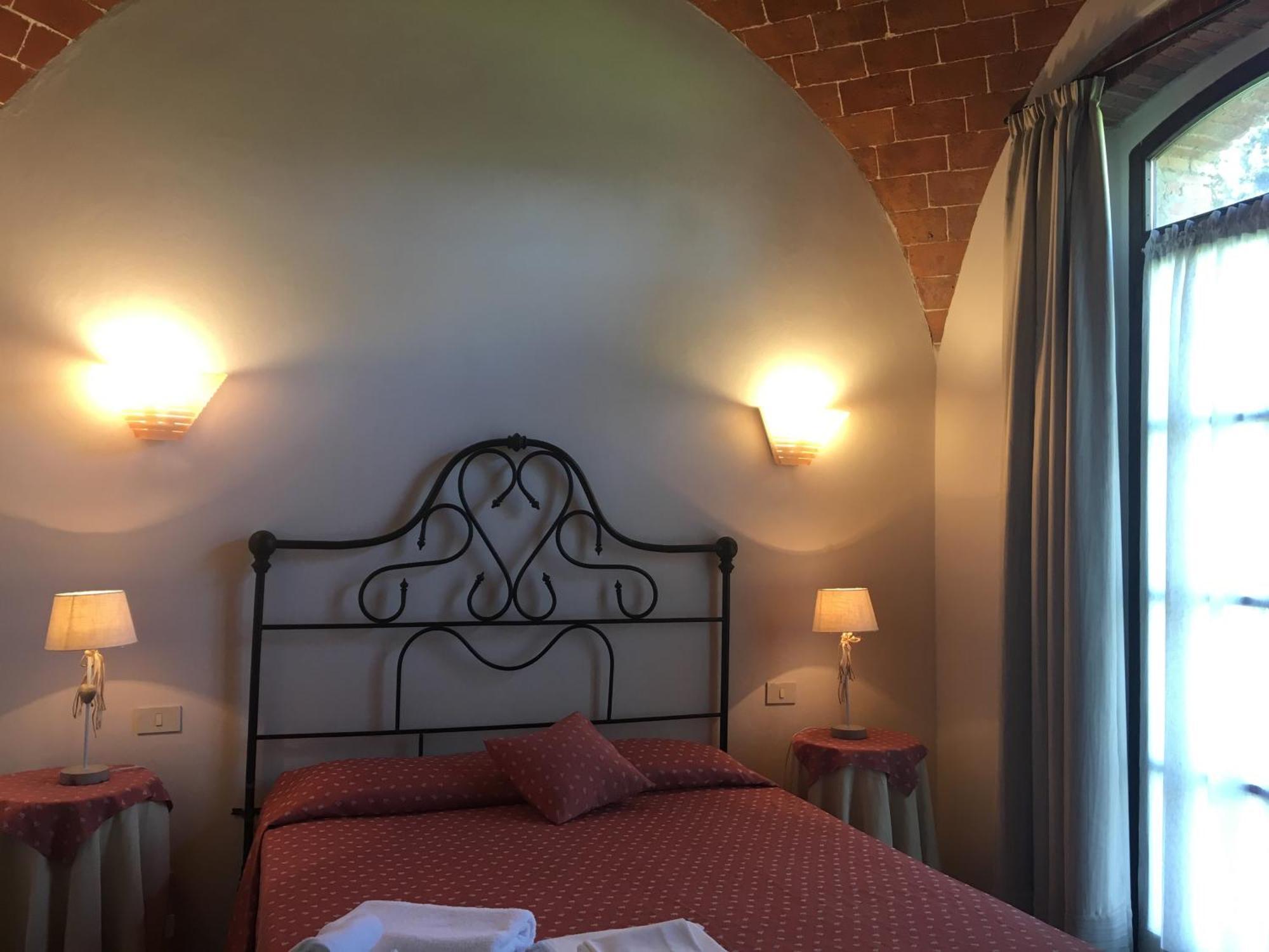 Гостевой дом Fattoria Cirene Фоллоника Номер фото